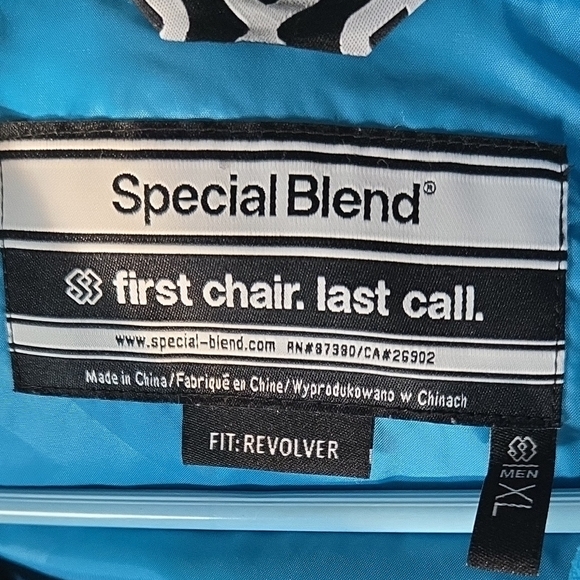 Special Blend Revolver Winter Jacket - Picture 2 of 4